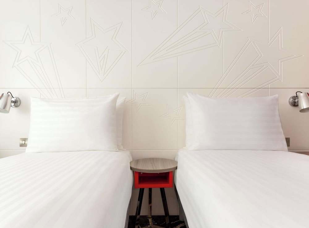 Habitación, 2 camas individuales (The Duet) del hotel Ibis Styles Glasgow Central. Foto 13