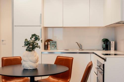 Lower Ground One - Bedroom Apartment del hotel Mirabilis - Bayham Place
