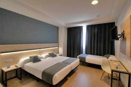 Habitación Triple del hotel Alda Valladolid Sur. Foto 2