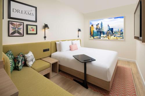 Habitación con cama grande - Sin ventana del hotel Hampton By Hilton London Old Street. Foto 1