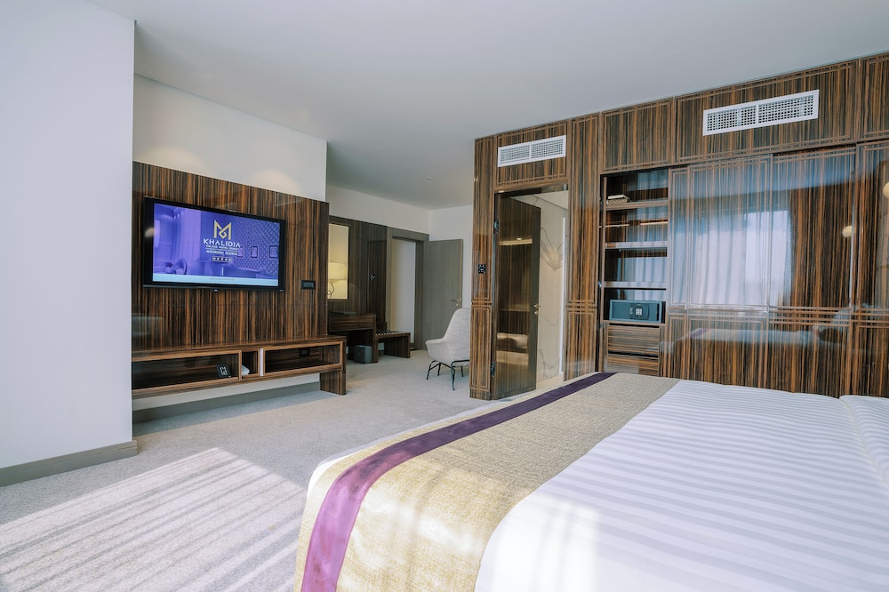 Suite Royal, 2 habitaciones, cocina básica del hotel Khalidia Palace Dubai. Foto 1