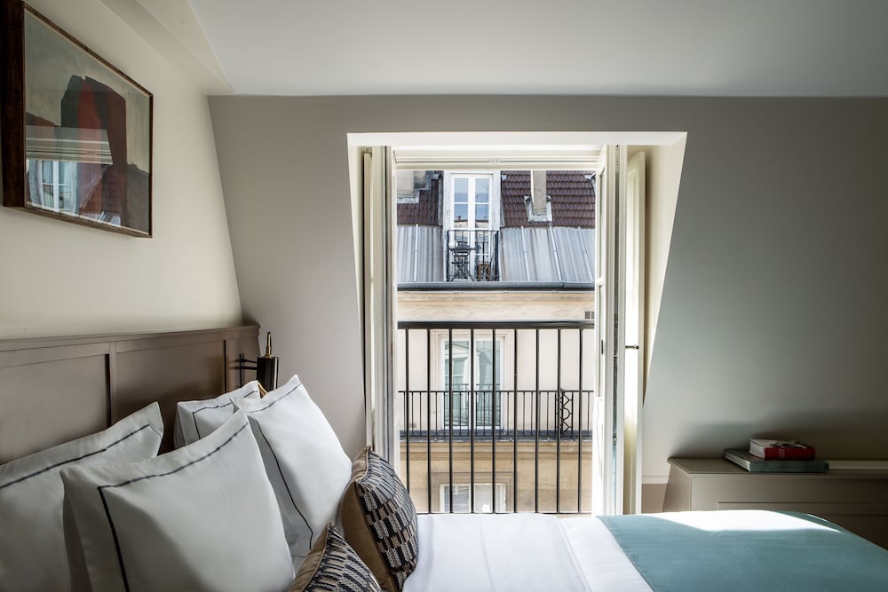 Habitación Deluxe del hotel De la Tamise. Foto 4