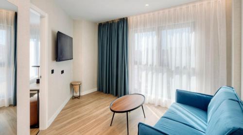 Suite Junior del hotel Sercotel Rosaleda Málaga. Foto 1