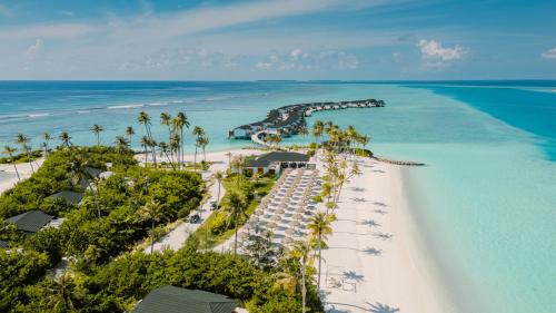 Suite Lagoon con vistas a la puesta de sol del hotel Joy Island. Foto 8