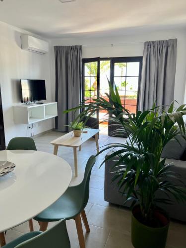 Apartamento Deluxe de 2 dormitorios del hotel Fayna. Foto 5