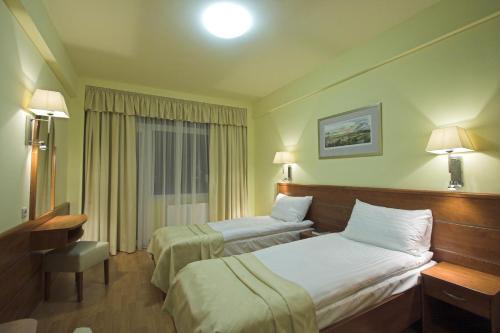 Habitación Doble Superior con balcón - 1 o 2 camas del hotel Benczur. Foto 7
