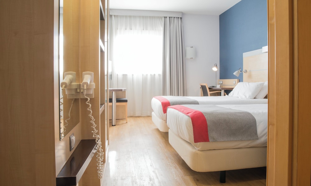 Habitación Estandar del hotel Holiday Inn Express Madrid - Getafe, An Ihg. Foto 5
