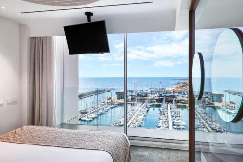 Suite Signature Marina del hotel Marina Badalona. Foto 2