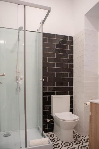 Habitación Individual con baño privado externo del hotel Succeed Campo Pequeno Suites