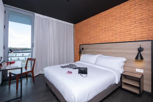 Habitación Doble Estándar del hotel ONOMO Casablanca Airport. Foto 3