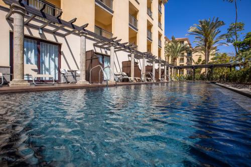 Habitación Premium Unique con piscina privada del hotel Unique Club at Lopesan Costa Meloneras Resort. Foto 3