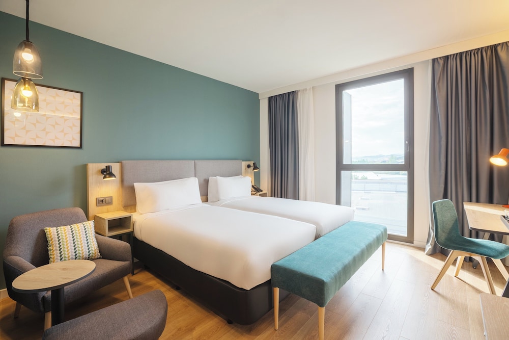 Habitación estándar del hotel Holiday Inn Barcelona-Sant Cugat. Foto 6