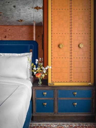 Habitación NoMad - 1 cama grande del hotel The Fifth Avenue. Foto 4