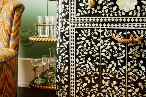 Suite con vistas a la ciudad del hotel The Fifth Avenue. Foto 11