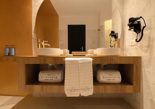 Suite Deluxe del hotel Estefanía Boutique Suites. Foto 9