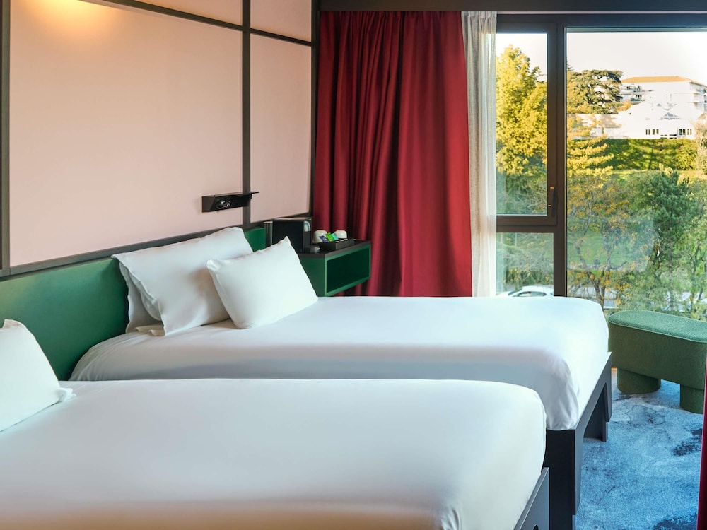 TRIBE COMFORT - 2 CAMAS INDIVIDUALES del hotel Tribe Lyon Croix Rousse. Foto 1