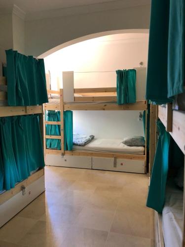 Bed in mixed shared room for 8 guests del hotel Duque Nest