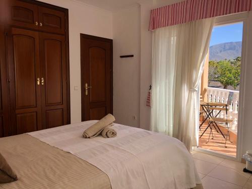 Habitación doble Vista Montaña Con Cocina 1 Cama king Baño compartido del hotel Duque Nest. Foto 3