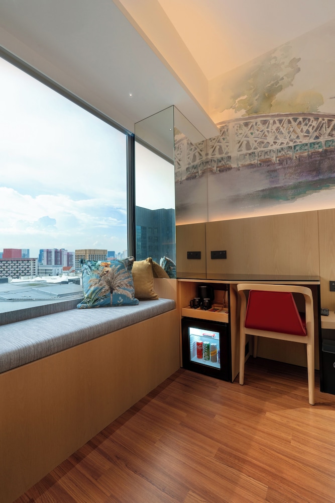 Habitación Deluxe con dos camas individuales del hotel Ibis Singapore On Bencoolen. Foto 6