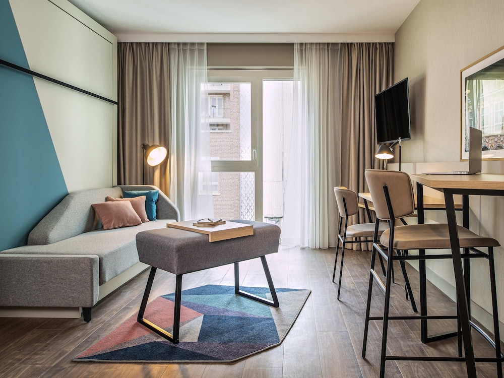 Estudio, 1 cama doble del hotel Adagio Lille Centre Grand Place. Foto 2