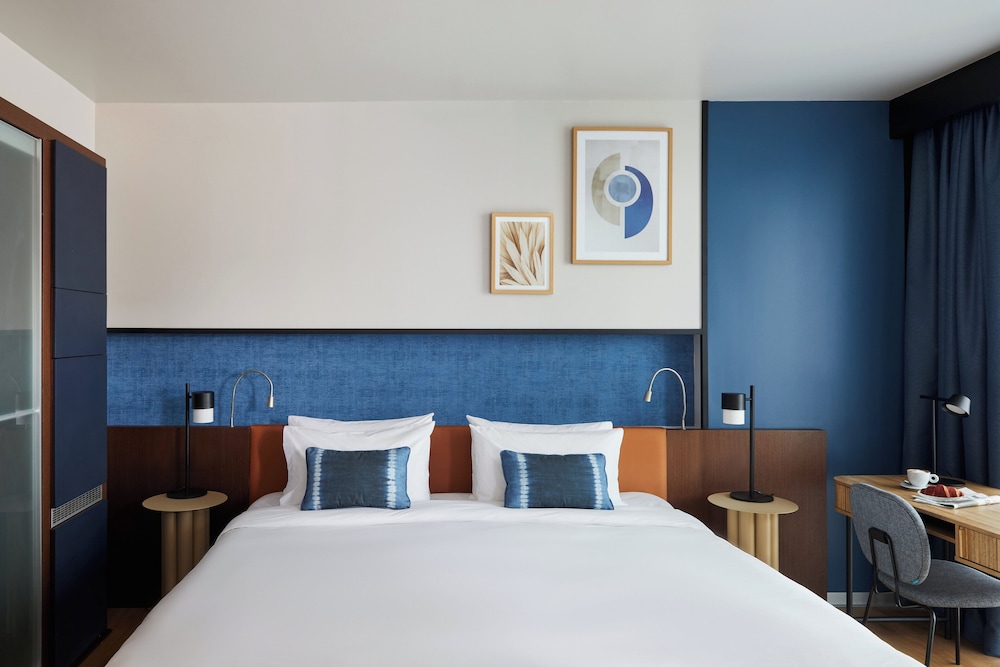 Habitación Premium, 1 cama de matrimonio grande del hotel Crowne Plaza Madrid - Centre Retiro