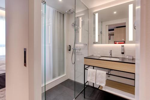 Habitación Business - 2 camas del hotel Intercity Berlin Airport BER Terminal 1+2
