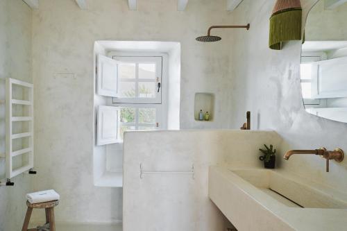 Habitación Doble con vistas a la montaña del hotel Cesar Lanzarote. Foto 1