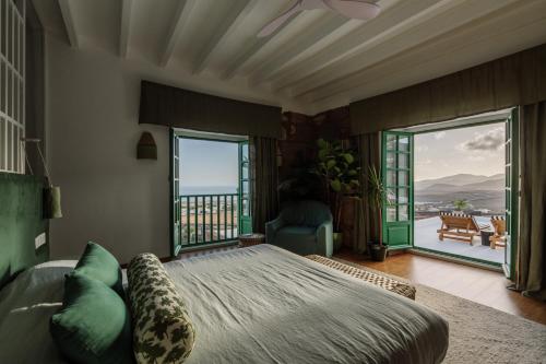 Suite con vistas al mar - Cama extragrande del hotel Cesar Lanzarote. Foto 1