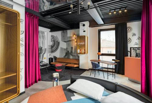 Suite del hotel The Social Hub Bologna. Foto 3