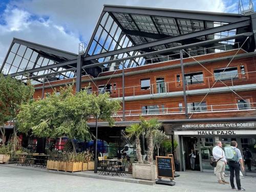 Habitación compartida 6 literas del hotel de Jeunesse Paris Yves Robert