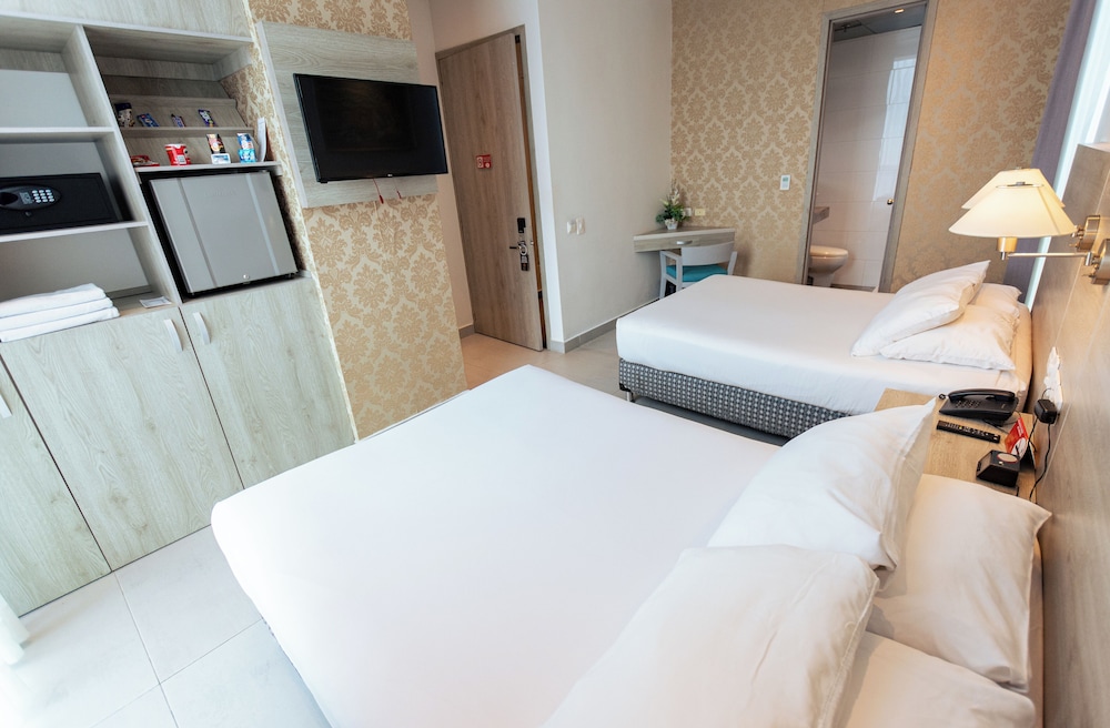 Habitación estándar, 2 camas dobles, no fumadores del hotel ZiOne Luxury Cartagena. Foto 6
