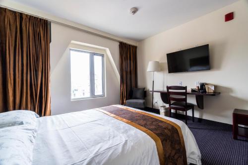 Habitación Estándar - 1 cama grande del hotel John Hotel