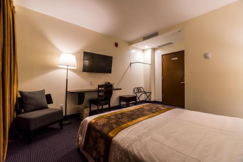 Habitación Estándar - 1 cama grande del hotel John Hotel. Foto 1