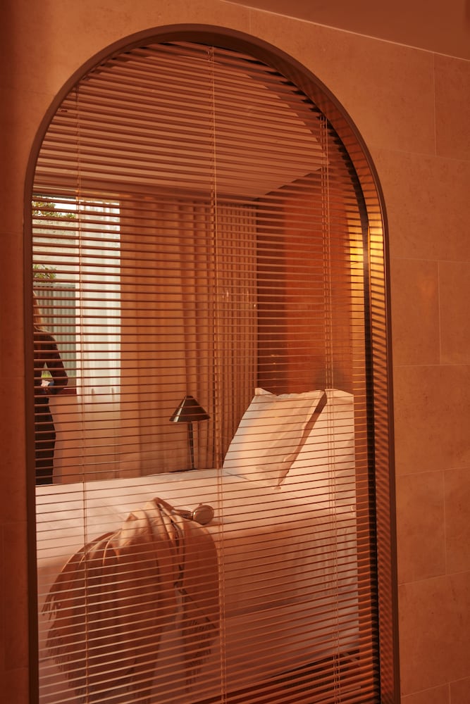 SIGNATURE QUEEN del hotel Mondrian Bordeaux Les Carmes. Foto 5