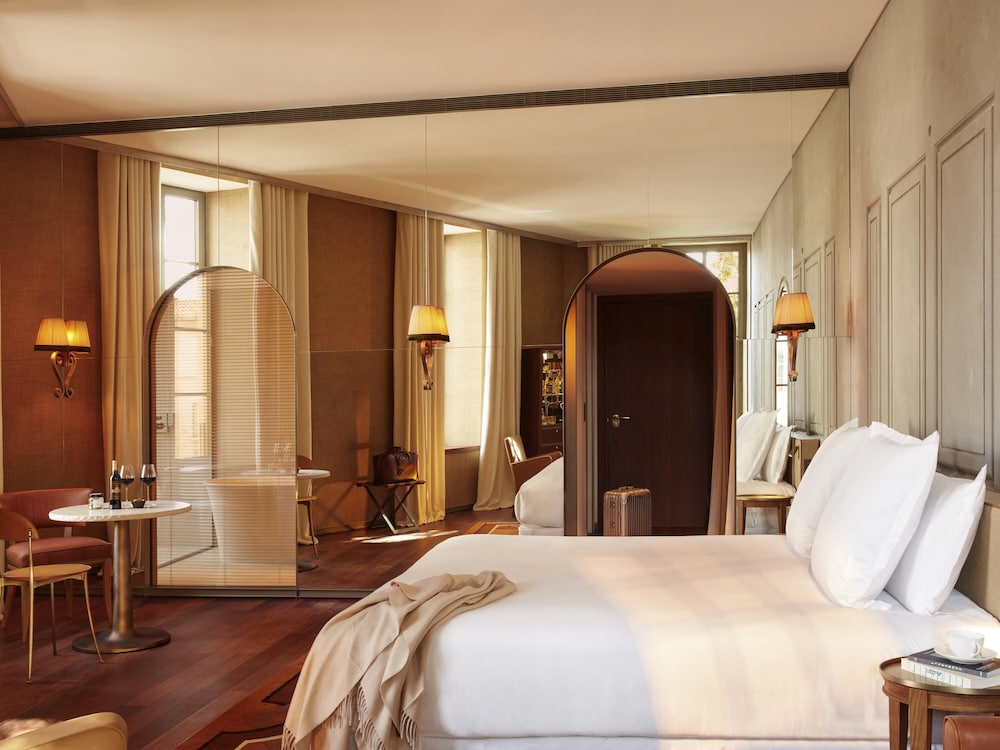 Junior Suite City del hotel Mondrian Bordeaux Les Carmes. Foto 2