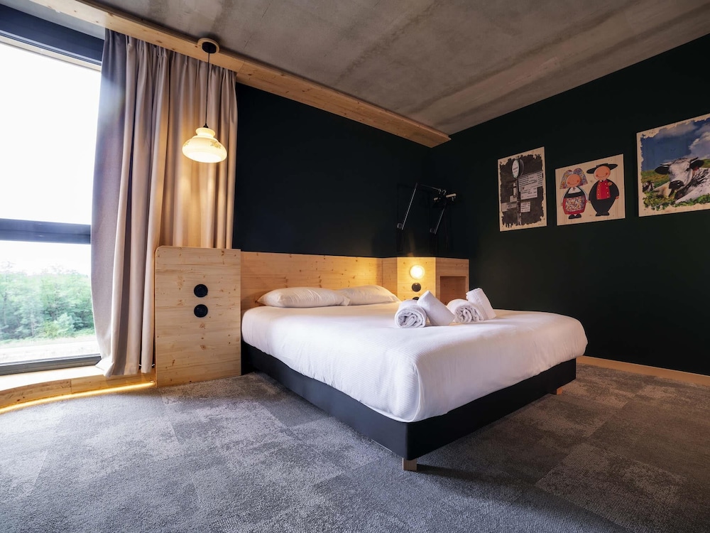 Habitación POP accesible con 1 cama doble del hotel Greet Cernay Mulhouse