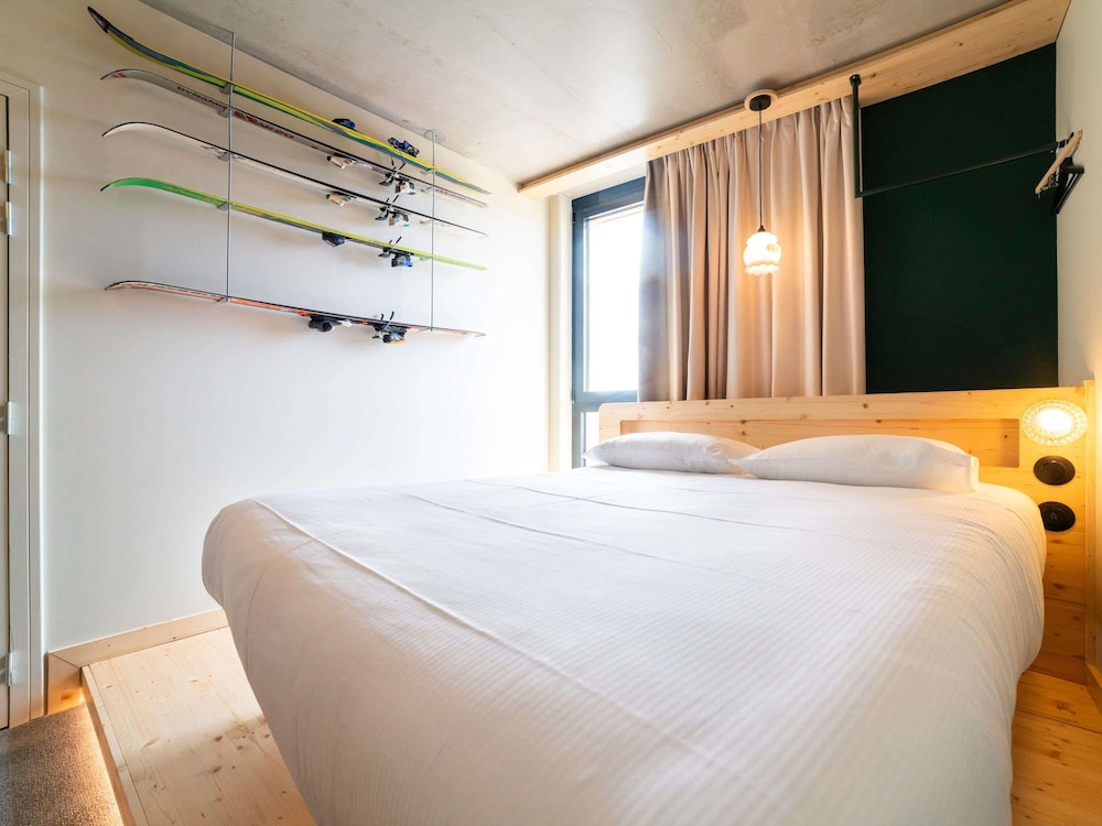 Habitación Pop con 1 cama doble del hotel Greet Cernay Mulhouse. Foto 3