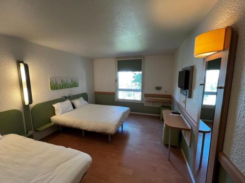 Habitación Familiar del hotel ibis budget Marseille Est Porte d'Aubagne. Foto 5
