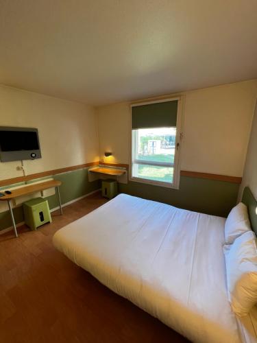 Habitación Familiar del hotel ibis budget Marseille Est Porte d'Aubagne. Foto 15