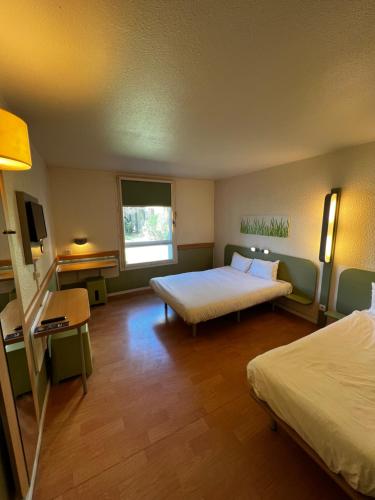 Habitación Familiar del hotel ibis budget Marseille Est Porte d'Aubagne. Foto 21