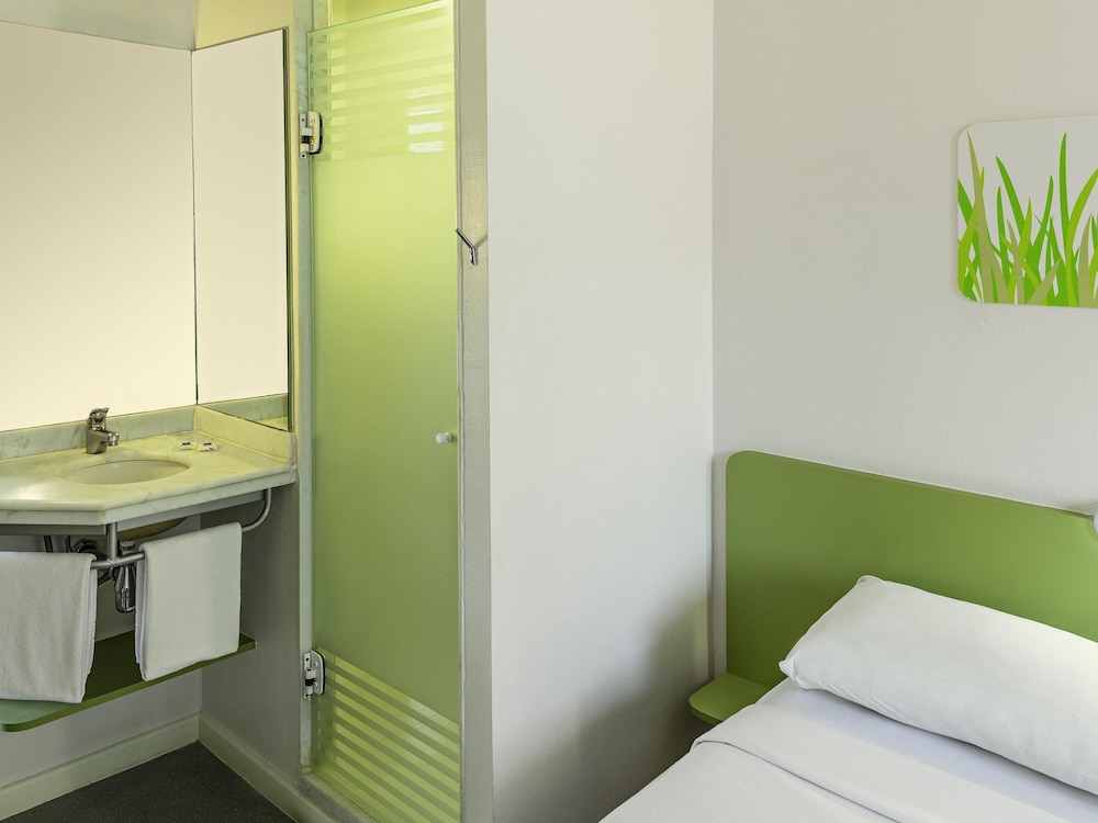 Habitación estándar, 1 cama doble del hotel ibis budget Sao Paulo Paraiso. Foto 7