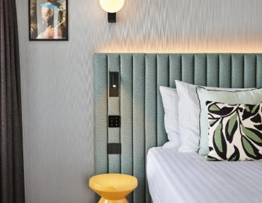 Habitación Doble Deluxe - 2 camas del hotel H4 Wyndham Paris Pleyel Resort. Foto 3