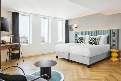 Deluxe Twin Room (High Floor) del hotel H4 Wyndham Paris Pleyel Resort