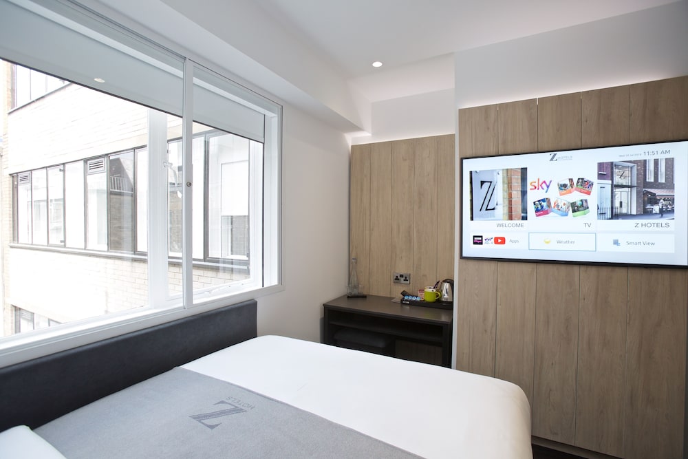 Queen Room del hotel The Z Tottenham Court Road. Foto 1