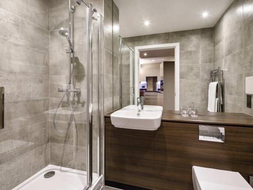 Estudio Doble del hotel Adagio London Sutton Point. Foto 1