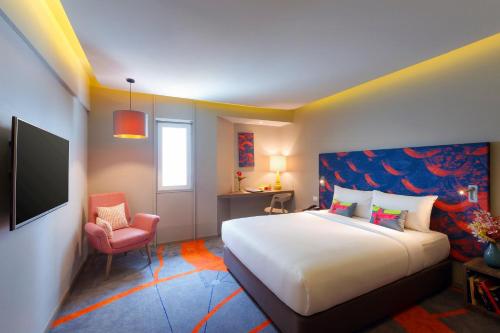 Habitación Doble Deluxe del hotel Tinidee Trendy Bangkok Khaosan. Foto 2