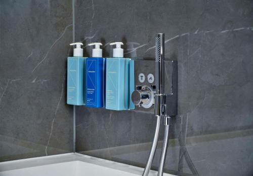 Habitación Art Deluxe - 2 camas individuales del hotel Art’otel London Hoxton. Foto 3