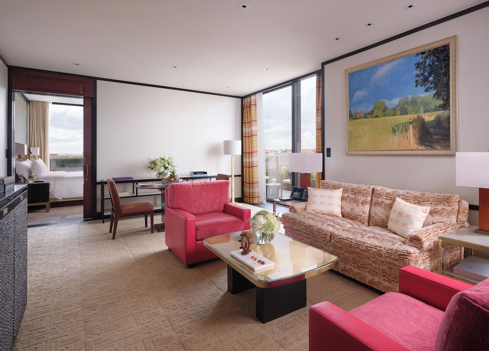 Suite Grand, varias camas, terraza (Premier) del hotel The Peninsula London. Foto 3