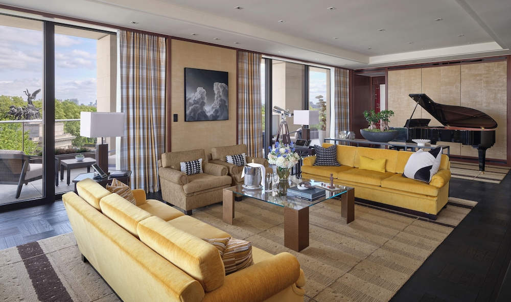 Suite, varias camas (The Peninsula Suite) del hotel The Peninsula London. Foto 12