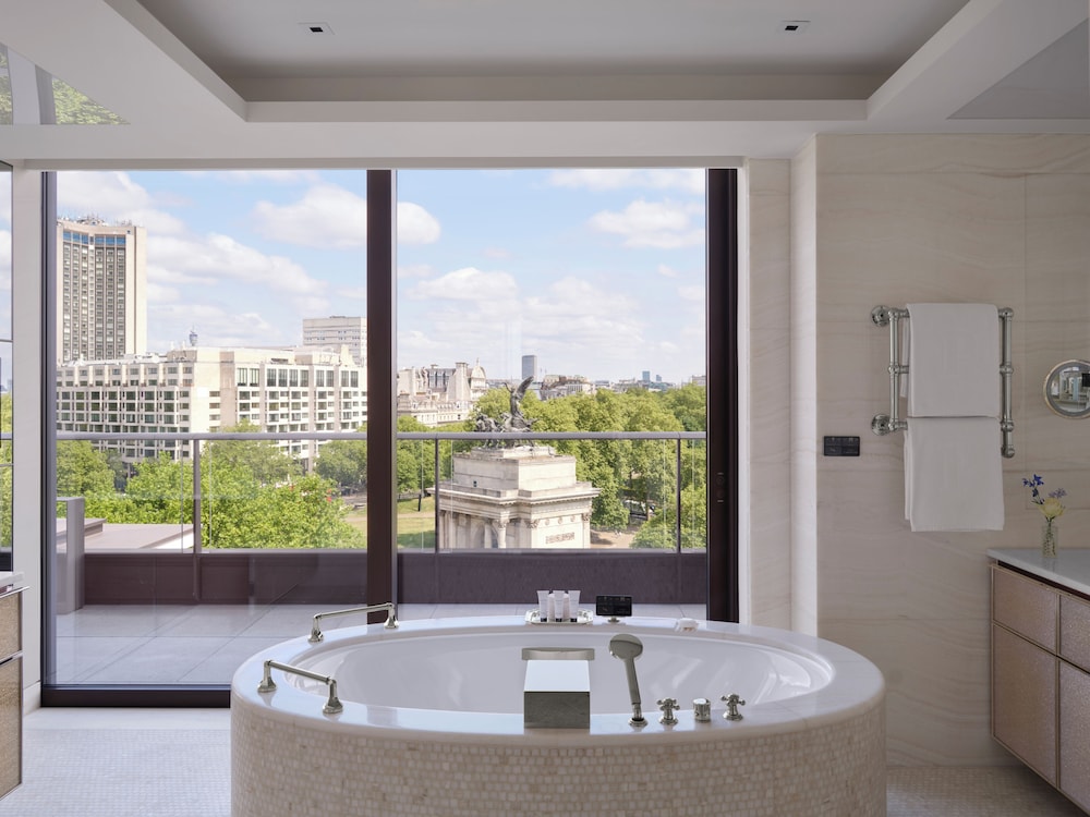 Suite, 1 cama de matrimonio grande (The Belgravia) del hotel The Peninsula London. Foto 12